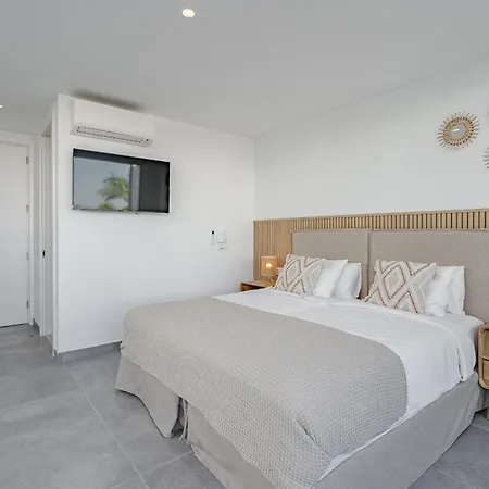 Willa Ametza Callao Salvaje